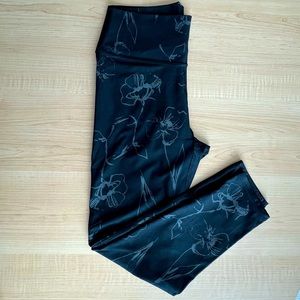 Fabletics Floral Legging Md